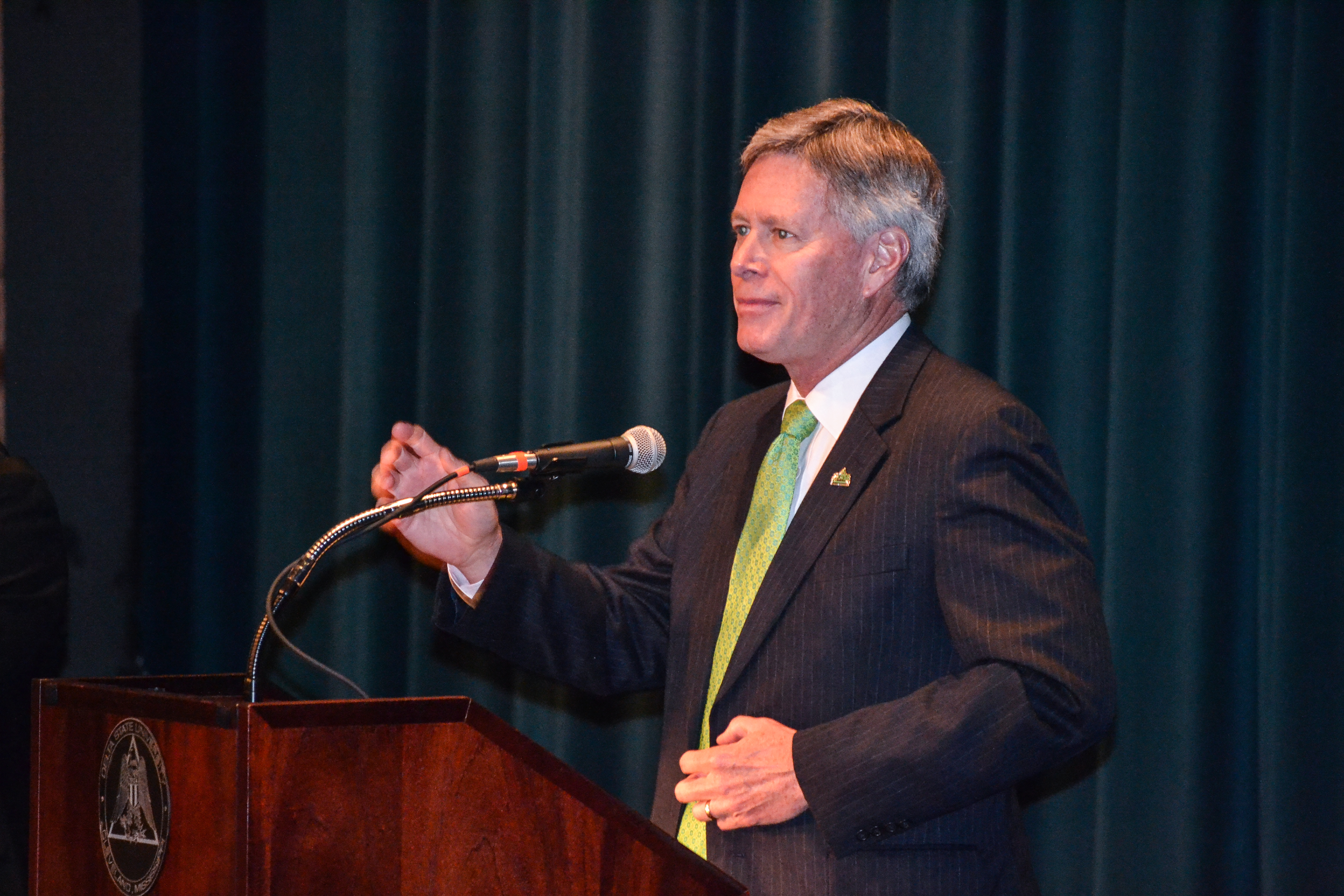 President LaForge delivers his first State of the University address to faculty and staff. 